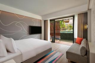 Aloft Bali Kuta at Beachwalk - Kuta - 3