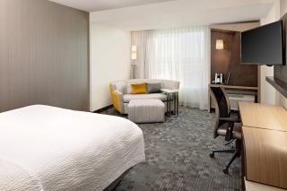 Courtyard by Marriott Dallas Downtown/Reunion District - Dallas - 1