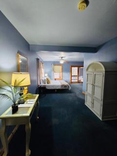 Point Au Roche Lodge - Plattsburgh - 1