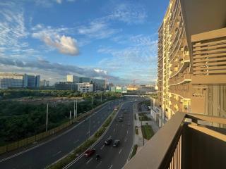 Gentry Manor Family room 2 Beds nearOkada MOA NAIA 8E - 3