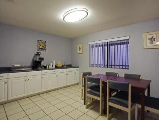 Days Inn by Wyndham Hemet - Hemet - 6