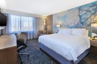 Courtyard by Marriott Secaucus Meadowlands - 1