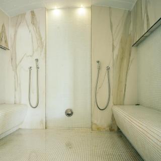 Kellers - Pool & Spa Beach Resort - 2