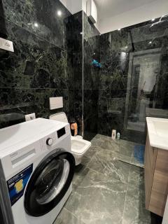 Iris Apartment - Golem - 6