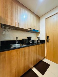 ARQ STAYCATION - RED RESIDENCES Makati - Manila - 7