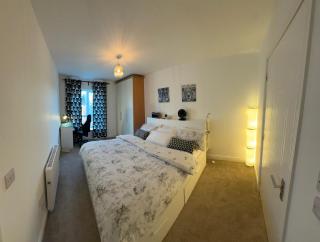 Spacious En-suite Room - 4