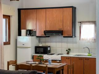 Fourka Beach Cosy Retreat - 6