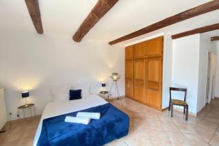 84B7 - Accommodation in a charming 18th century farmhouse - Althen-des-Paluds - 4