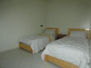 Private House, 2rooms, Garden, 2min from the beach - 8