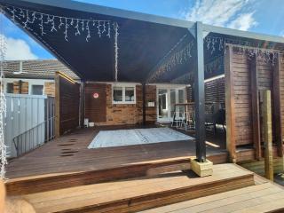 Experience Comfort in Our 3-Bedroom Family Home - Auckland - 7