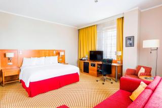 Courtyard by Marriott Pilsen - 3