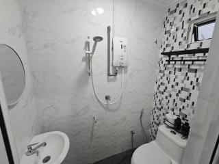 Nana Bangi Homestay - Bandar Baru Bangi - 4