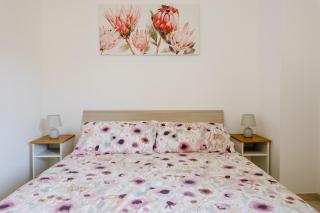 Charming House Twin - - 2