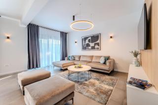 Beachfront Villa Azzurro with Seaview - Privlaka - 1