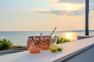 Beachfront Villa Azzurro with Seaview - 6