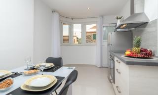 Apartmani Dalmacija - Seget Vranjica - 1