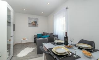 Apartmani Dalmacija - Seget Vranjica - 8