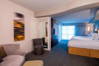 Courtyard by Marriott Columbus - Columbus - 2