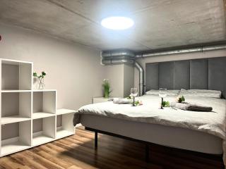 Zarembowicza Apt 52 - Self Check-In 20h - Lift - 4