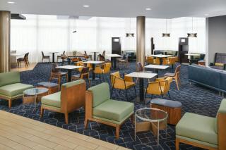 Courtyard by Marriott Los Angeles Woodland Hills - Woodland Hills - 1