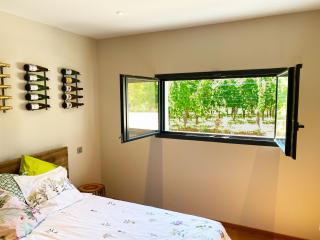 La Chambre aux Bouteilles au Domaine GUETH - Gueberschwihr - 5