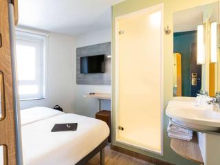 ibis budget Bordeaux Centre - Gare Saint Jean - Burdeos - 1