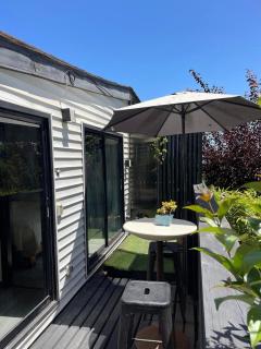 Blackbeach front - 5