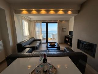 Sea and Sun Luxury apartment - Néoi Epivátai - 9