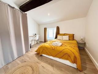 Luna - Moon 201 - Romans - 2