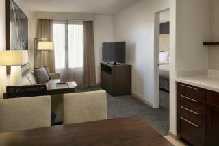 Residence Inn by Marriott Los Angeles Pasadena/Old Town - 1