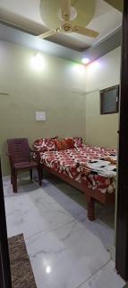 Karthik family guest house - Hampi - 6