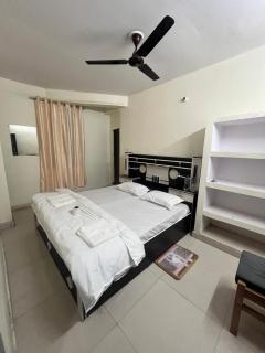 Shivay Inn - Prayagraj - 8