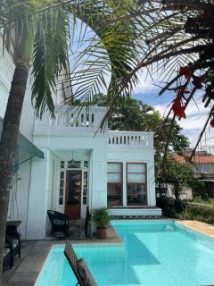 Villa St Teresa do Porto: HarboursideVilla-SeaViews-Pool-BBQ-StarLink-6Bedrm - Rio de Janeiro - 4