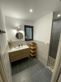 Appartement en campagne - Saint-Marcel-de-Careiret - 1