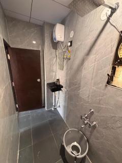 Hotel Mayur and Rooms - Chakan - 5