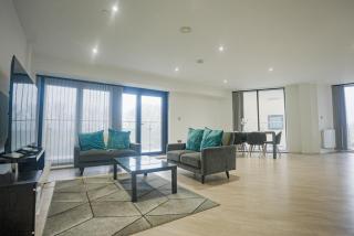 Nottingham Getaway with a River View - Sleeps 4 Guests - Long Term Stays - Families - Business - Contractors - Nottingham - 7