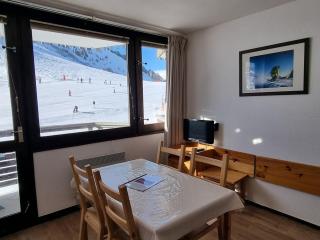 Studio fonctionnel, accès direct pistes, 3/4 pers, balcon - FR-1-181-2618 - 2