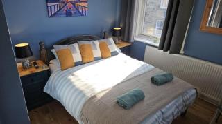 Amble Harbour retreats - 3
