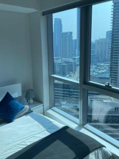 Lake & Beach view Studio in the Center of Marina - 5