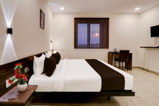 Townhouse OAK BHOOJA HOTELS - 8