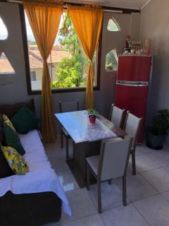 Casa Privativa em Arraial d'Ajuda - 1 Quarto com 2 camas, Cozinha e Banheiro - 10 Minutos do Centro - Sem Estacionamento - 5