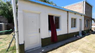 Departamento centrico con aire acondicionado y patio para guardar el vehiculo - Choele Choel - 5