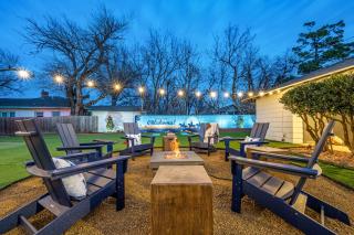 COWBOY RETREAT - Heart of OKC,Near Downtown,OCU,OU&PLAZA, Minigolf, Firepit, Foosball and more - Oklahoma City - 0
