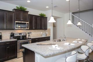 Luxury 5 Bedroom w/ Private Pool Close to Disney 8875 - Kissimmee - 6