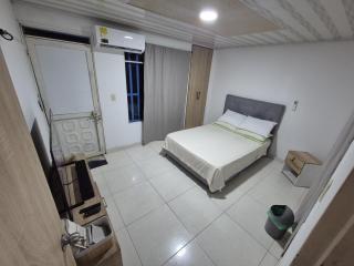 Aparta estudio completo - Yopal - 0
