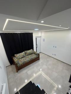 Casa em condomínio 400m da praia - Praia Grande - 8