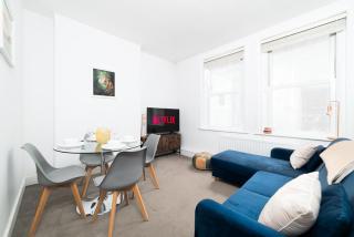 Elegant Apartment in London Steps Away From River Thames - Londra - 4