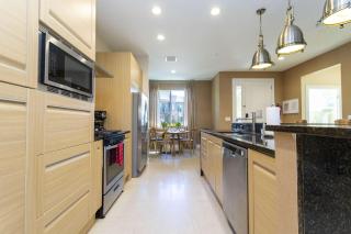 Gorgeous 4 Bd Close to Disney @ Magic Village 3114 - Orlando - 1