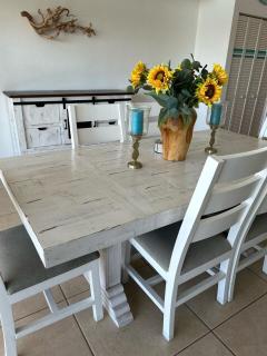 Private Bayfront Beach House with Dock, Steps to Beach and Restaurants - Englewood - 2