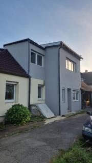 Haus mit Garten und Parkplätzen - Graz - 3
